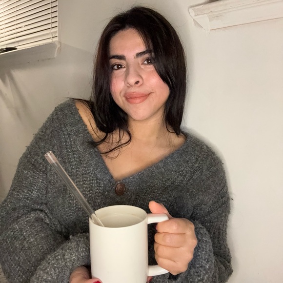 Urban Outfitters Cropped Grey Sweater - Medium - Mint Condition - Picture 3 of 3